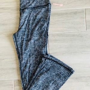 Victoria’s Secret yoga pants